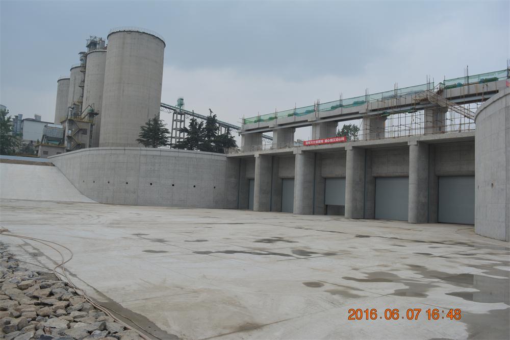 1542100596369083.jpg 1542100596369083.jpg